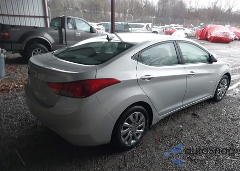 2011 Hyundai Elantra Gls z USA, uszkodzony, nr VIN 5NPDH4AE3BH061327
